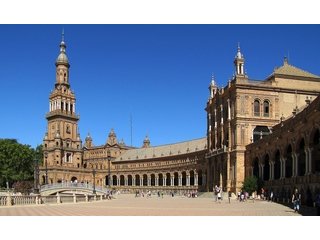 seville-432978_1920
