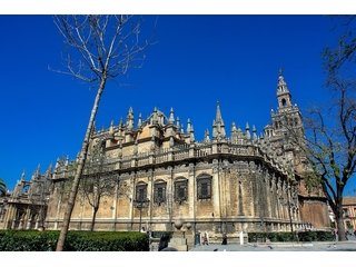 giralda-2064185_1920
